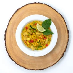 Yellow Curry With Chicken And Rice